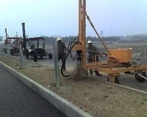 香格里拉市道路两侧防撞护栏安装施工队哪家专业